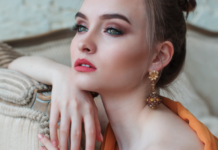 How To Choose Perfect Earrings According To Your Face Type Choose Perfect Earrings