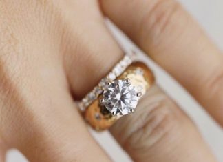 Five Engagement Ring Shopping Tips to Help You Find the Perfect Ring Engagement Ring