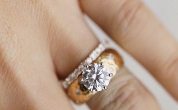 Five Engagement Ring Shopping Tips to Help You Find the Perfect Ring Engagement Ring
