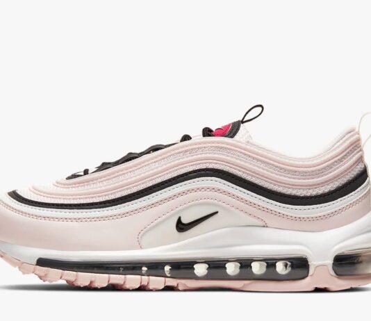 Flaunt Your Sporty Style with Nike Shoes Nike Shoes