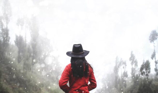 Dos and Don’ts to Consider While Buying Long Coats for Women DOS AND DON’TS TO CONSIDER WHILE BUYING LONG COATS FOR WOMEN